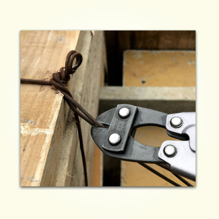 Dogyu Wire Cutter with Bent Long Spike #02885