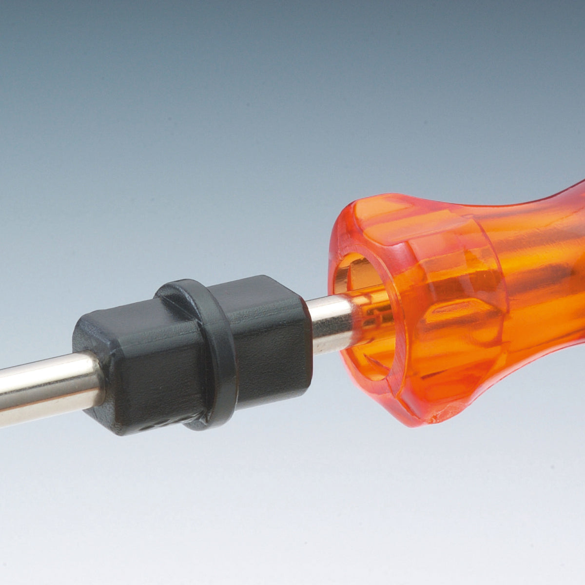 Engineer Twin Star Reversible Stubby Screwdriver Phillips No.2 and Slotted 6.3 mm DST-05