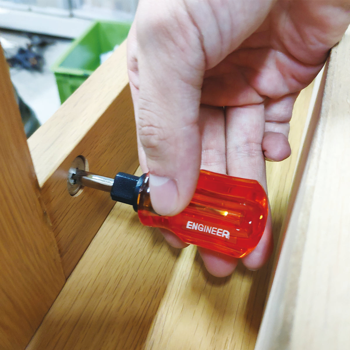 Engineer Twin Star Reversible Stubby Screwdriver Phillips No.2 and Slotted 6.3 mm DST-05