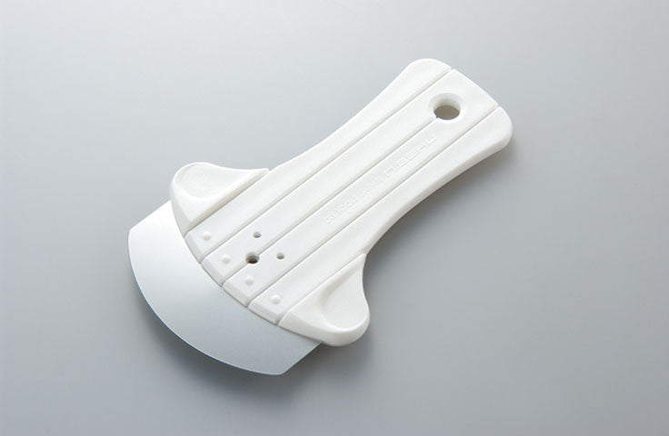 Nisaku Stainless Steel R-Scraper (M) No.2160