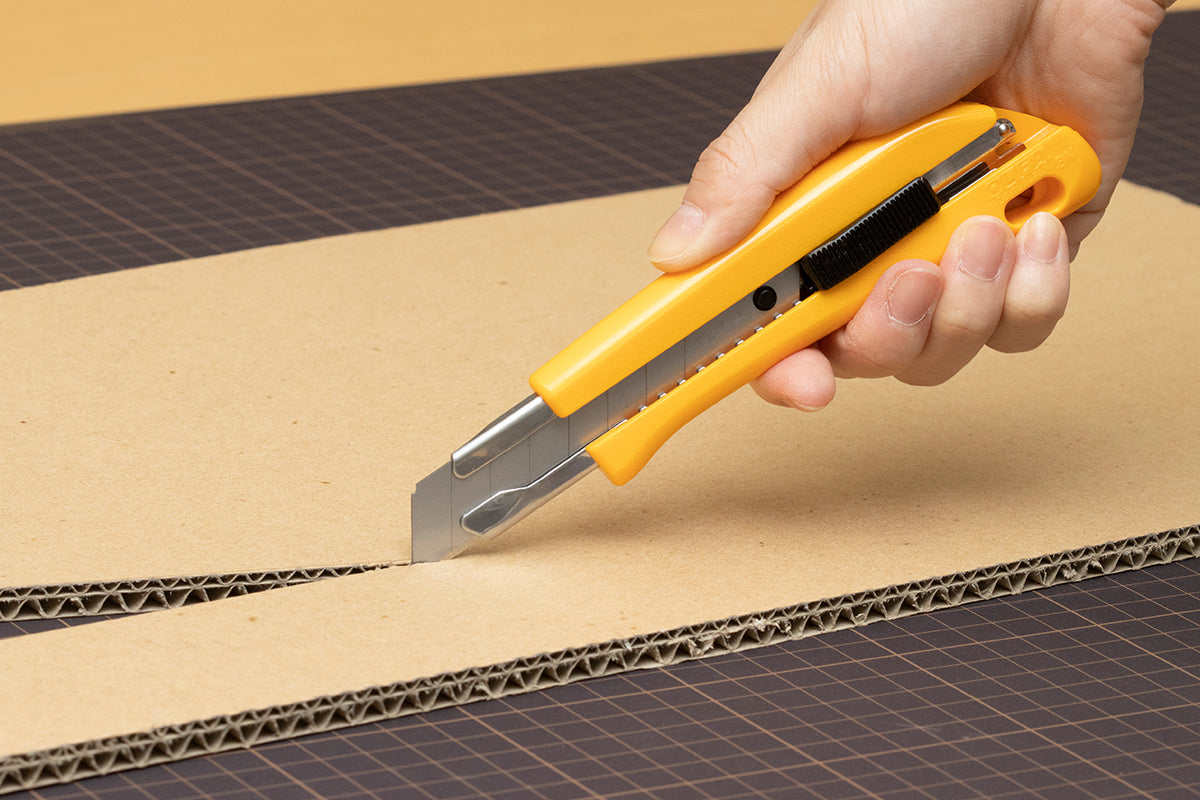 Olfa Banana Type AL Utility Knife 165B