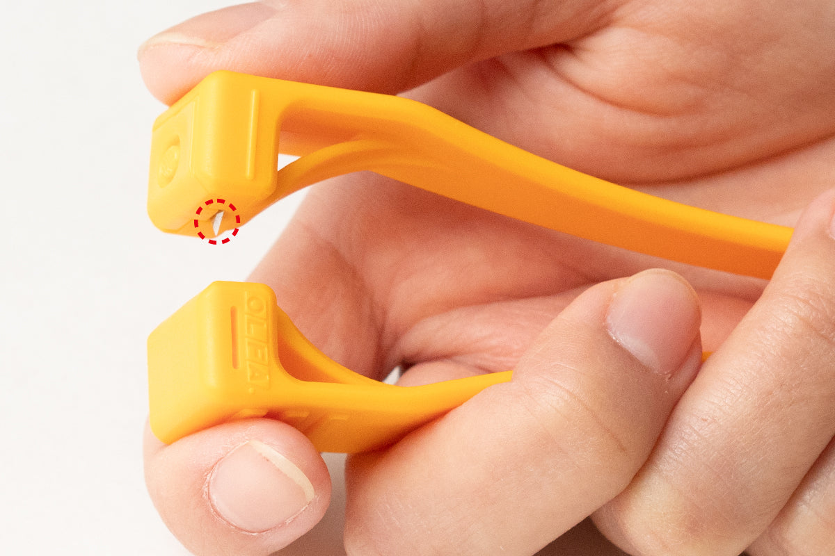 Olfa Packle S Safety Cutter Yellow PK2-YEL